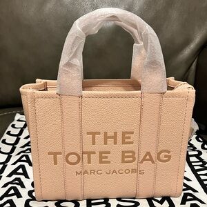 MARC JACOBS THE LEATHER SMALL TOTE BAG